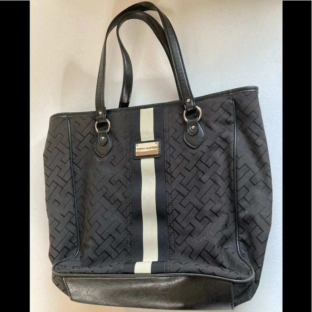 Tommy Hilfiger Shoulder Bag